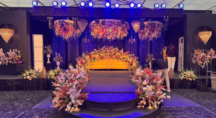 Way 2 Event — Moment 2